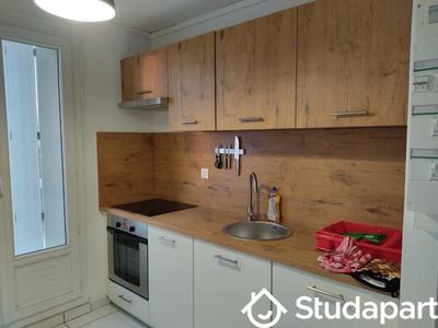 Chambre - 14 m² - 1 pièce