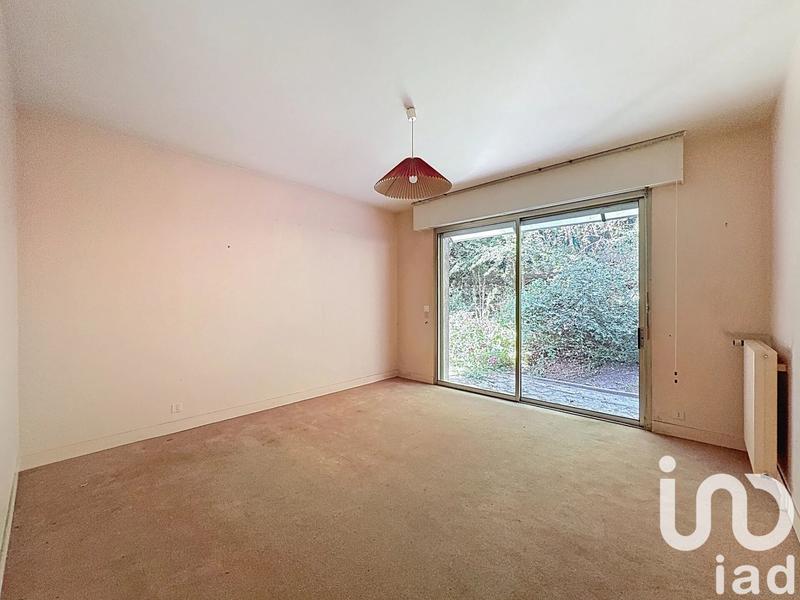 Maison - 375 m² - 10 pièces