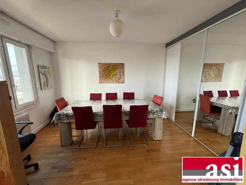 Appartement - 121 m² - 5 pièces