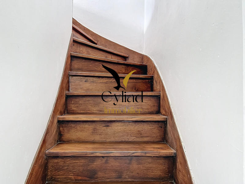 Maison - 92 m² - 4 pièces