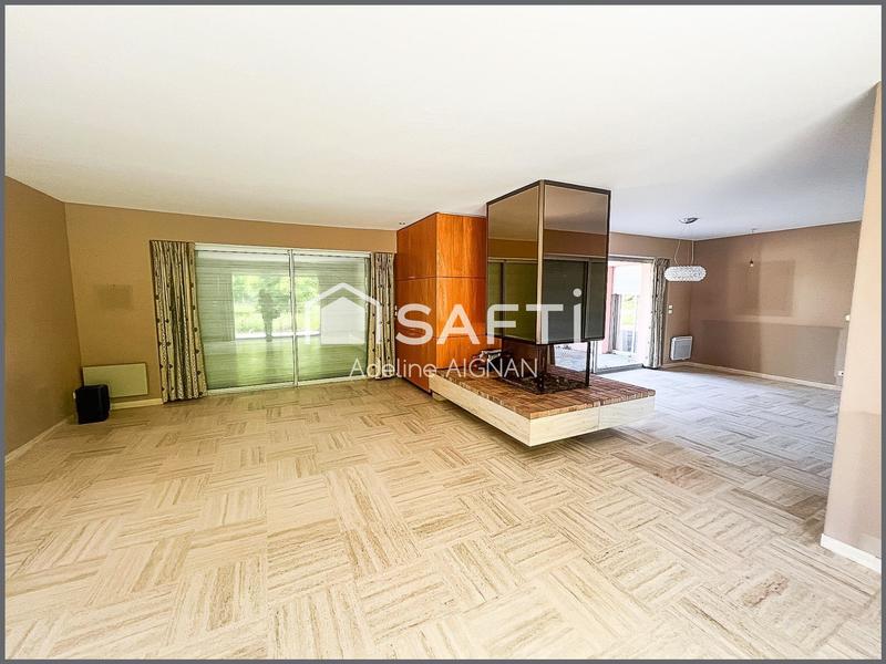 Maison - 160 m² - 5 pièces