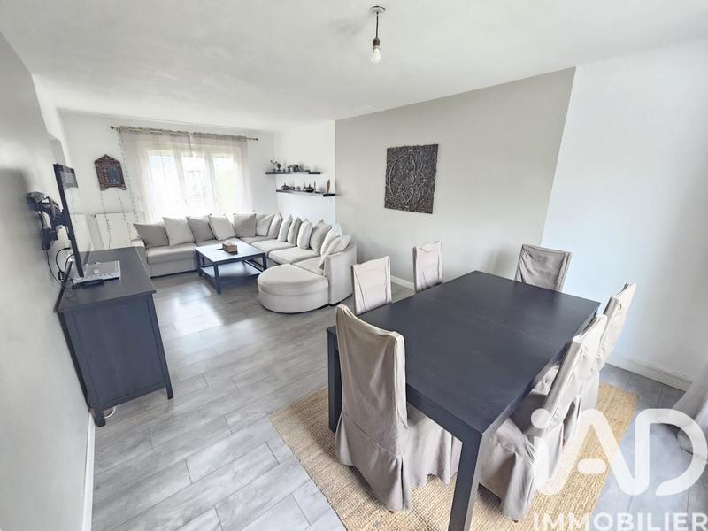 Maison - 105 m² - 5 pièces