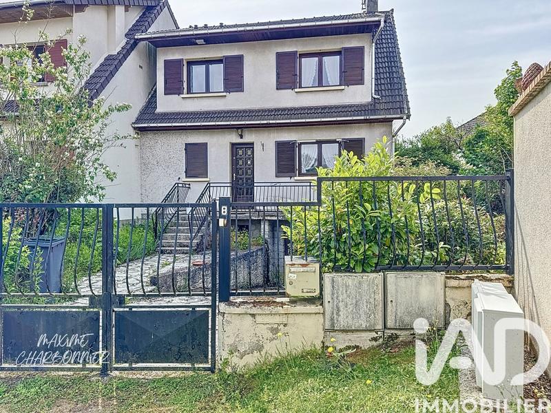 Maison - 105 m² - 5 pièces