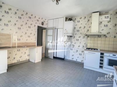 Appartement - 81 m² - 4 pièces