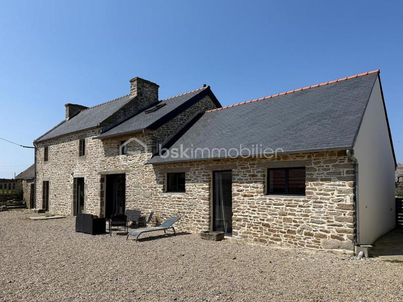 Corps de ferme - 145 m² - 6 pièces