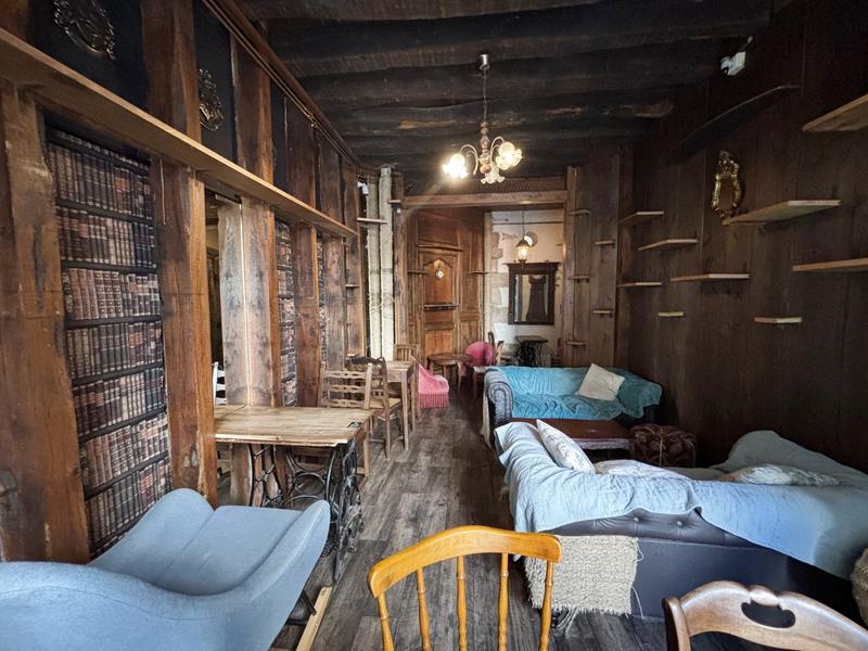 Fonds de commerce - 105 m²