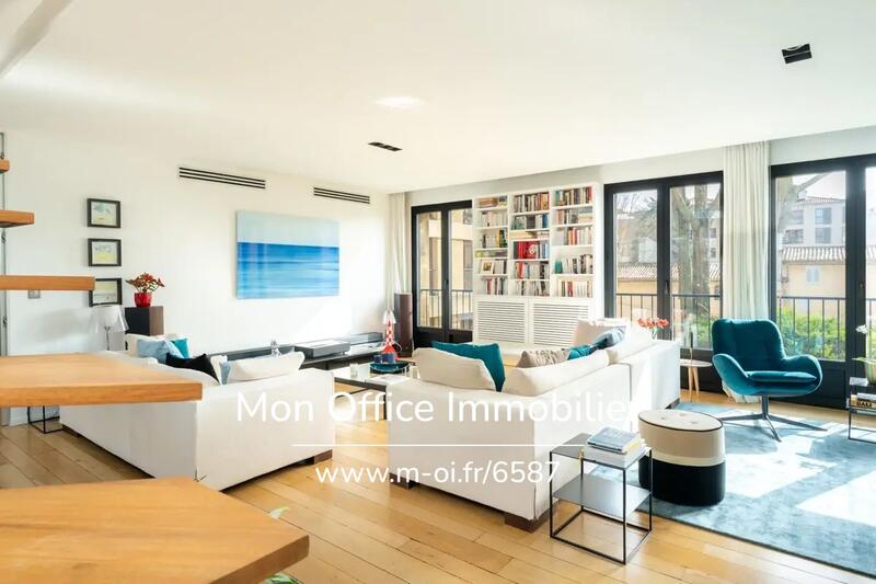 Maison de ville - 195 m² - 7 pièces