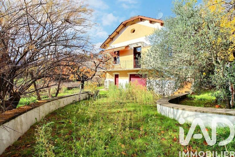 Maison de village - 139 m² - 6 pièces