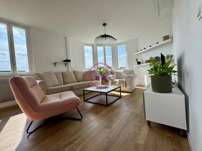 Appartement - 90 m² - 4 pièces