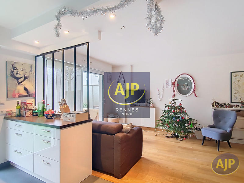 Appartement - 91 m² - 4 pièces