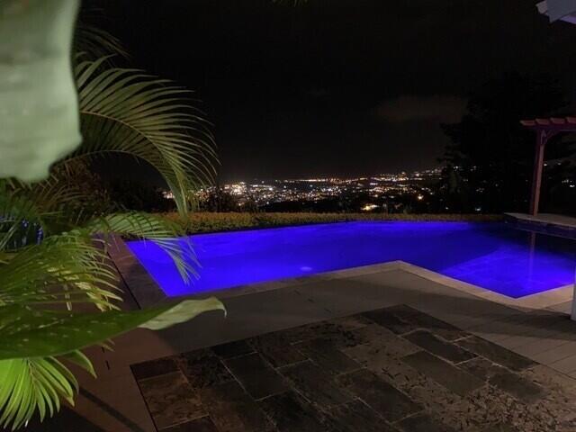 Villa - 240 m² - 6 pièces