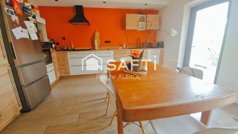 Maison de village - 87 m² - 4 pièces