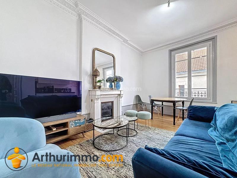 Appartement - 95 m² - 5 pièces