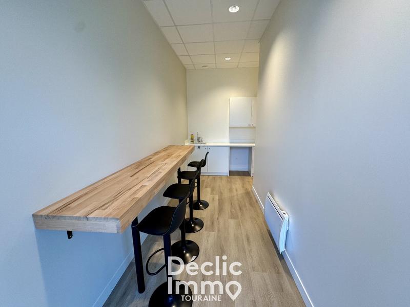 Bureau - 14 m² - 1 pièce