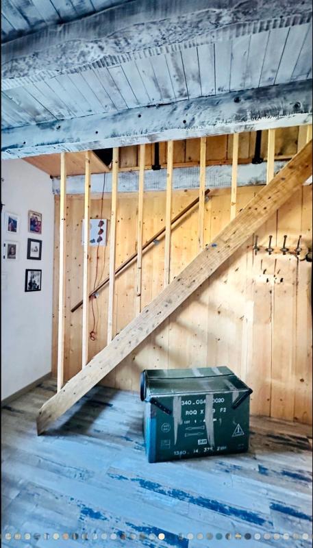 Ferme - 240 m² - 2 pièces