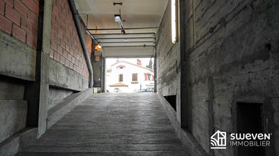 Parking / Garage - 12 m²