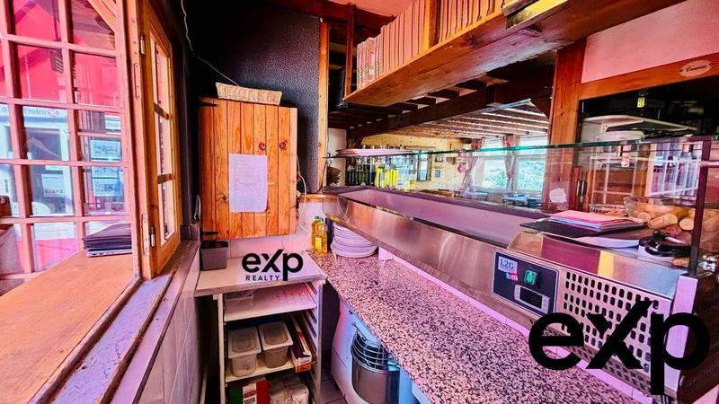 Fonds de commerce - 102 m²