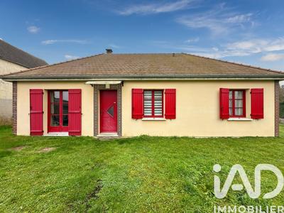 Maison - 93 m² - 5 pièces