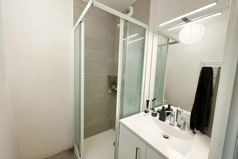 Appartement - 97 m² - 5 pièces