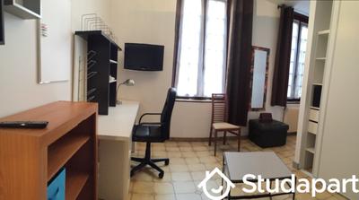 Chambre - 11 m² - 1 pièce