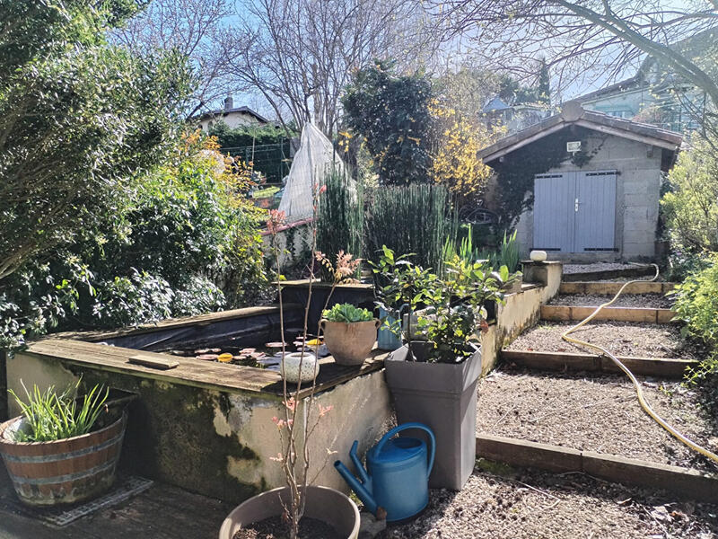 Maison - 186 m² - 6 pièces