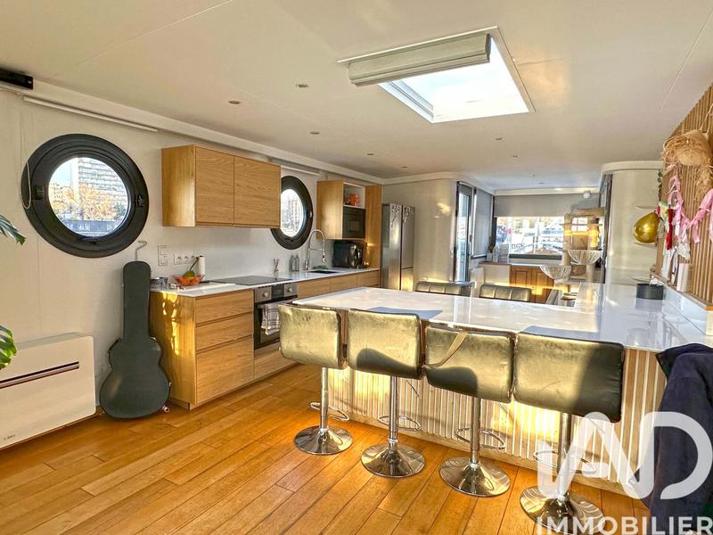 Appartement - 200 m² - 7 pièces