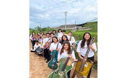 Concert de l'Orchestre des Instruments recyclés de Cateura (Paraguay)