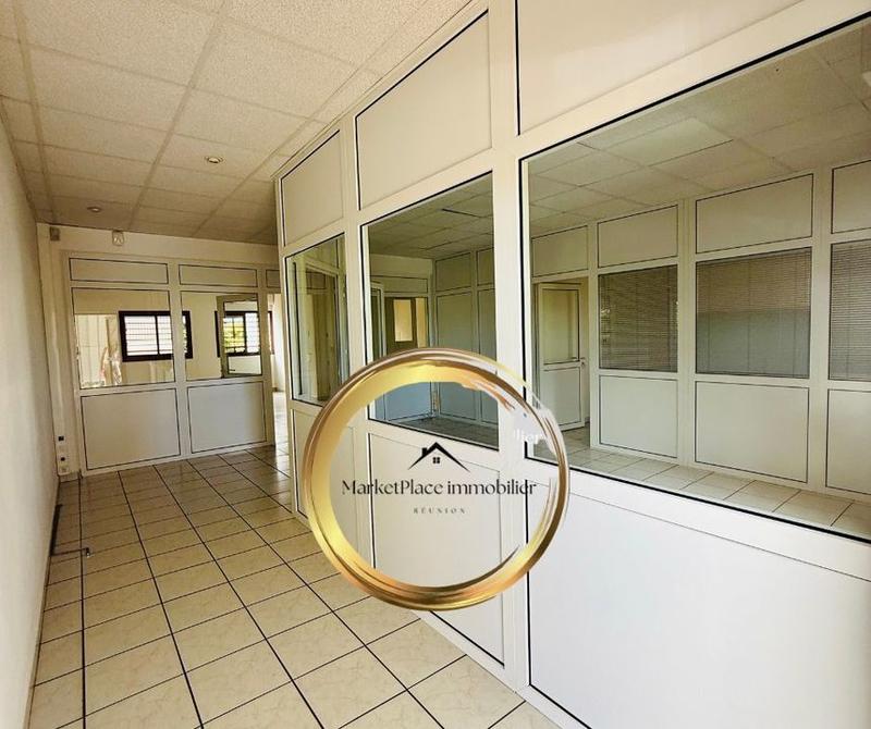 Bureau - 98 m² - 3 pièces