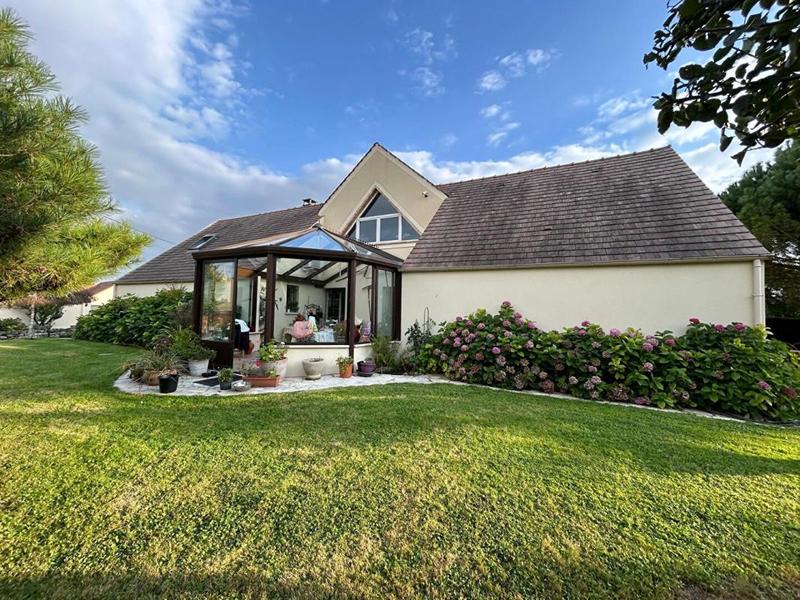 Maison - 314 m² - 11 pièces