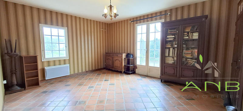 Maison - 197 m² - 9 pièces