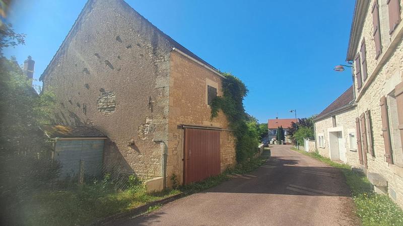 Maison - 180 m² - 4 pièces