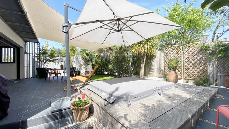 Maison - 160 m² - 5 pièces