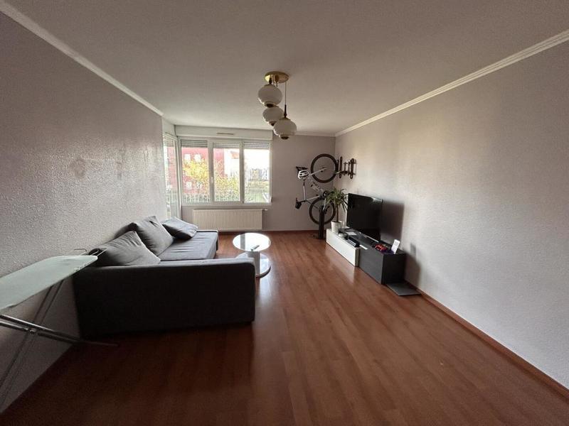 Appartement - 70 m² - 3 pièces
