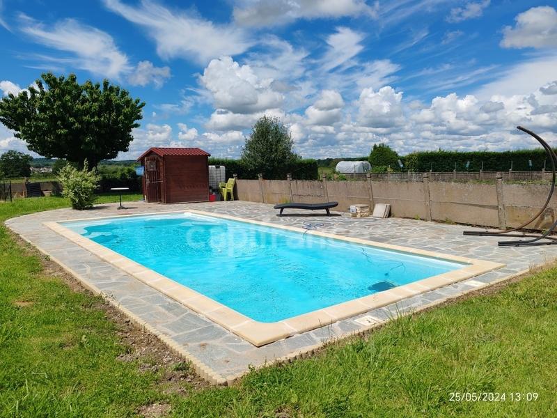 Maison - 108 m² - 6 pièces