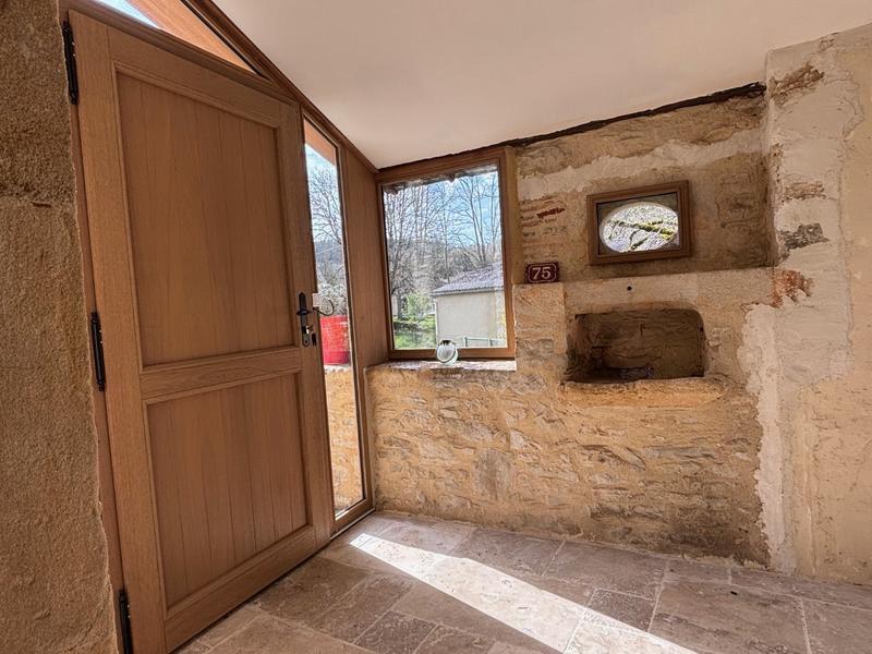 Maison - 234 m² - 10 pièces