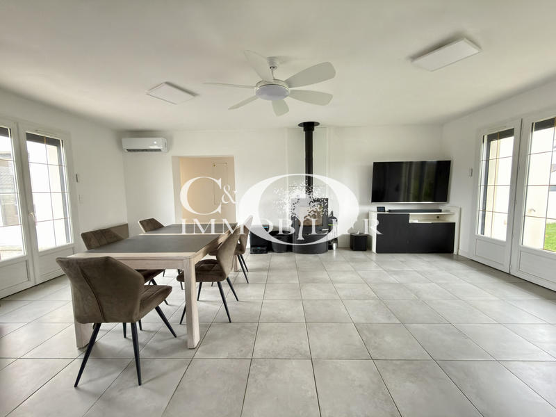 Maison - 111 m² - 5 pièces