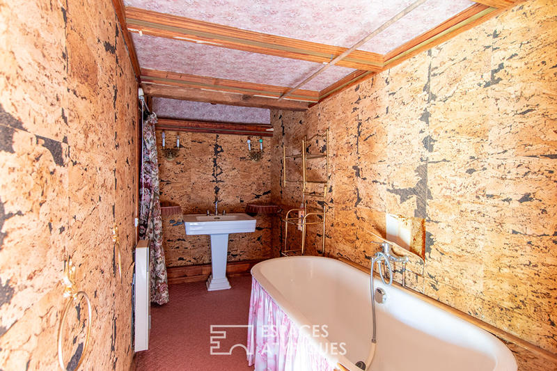 Maison - 380 m² - 11 pièces