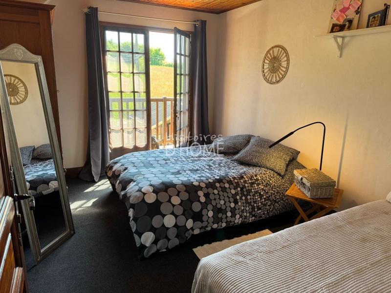 Maison - 190 m² - 9 pièces