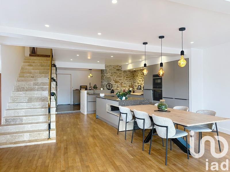 Maison de ville - 197 m² - 6 pièces