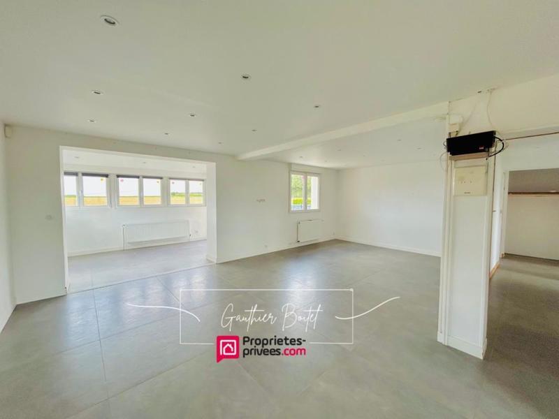 Maison - 206 m² - 9 pièces