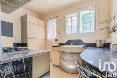 Maison - 180 m² - 7 pièces