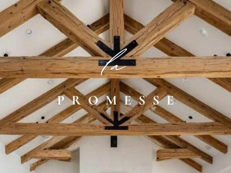 Loft - 171 m² - 6 pièces