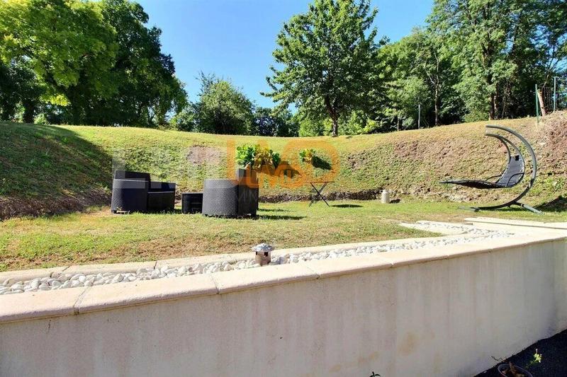 Maison de village - 96 m² - 4 pièces