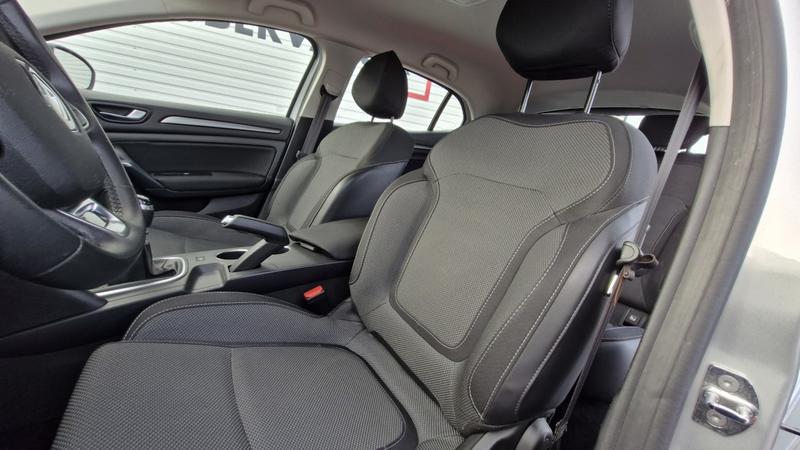 Renault Mégane IV Berline Blue Dci 115 Evolution