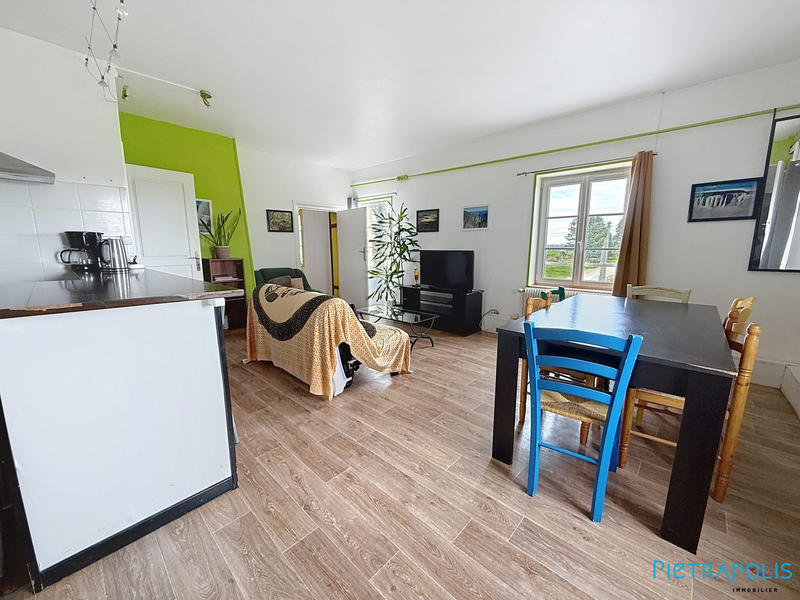 Maison ancienne - 357 m² - 5 pièces