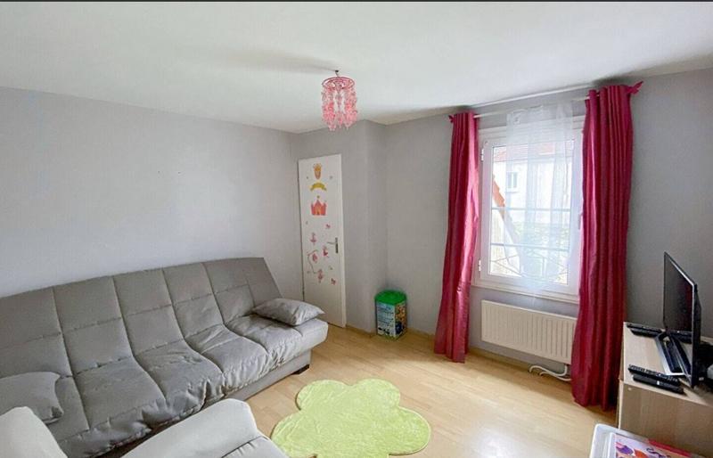 Maison - 165 m² - 8 pièces