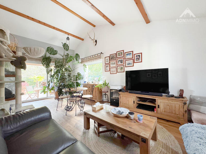 Maison - 140 m² - 5 pièces