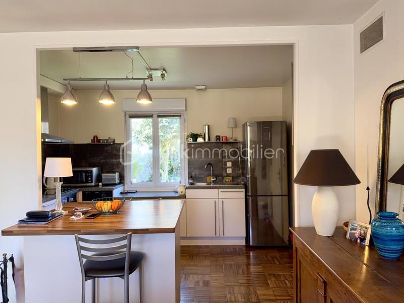 Maison traditionnelle - 105 m² - 5 pièces