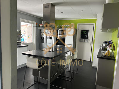 Maison - 135 m² - 6 pièces