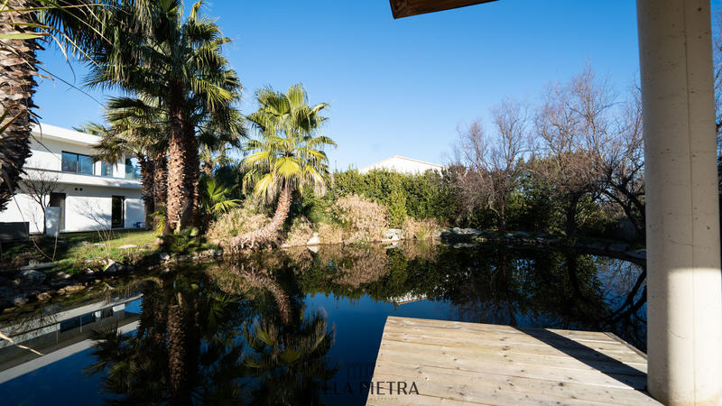 Maison - 800 m² - 14 pièces